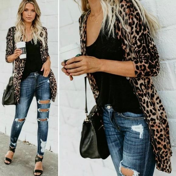 🔥1 large left! 🎉HP x 3🎉Leopard Print Cardigan - Picture 2 of 8